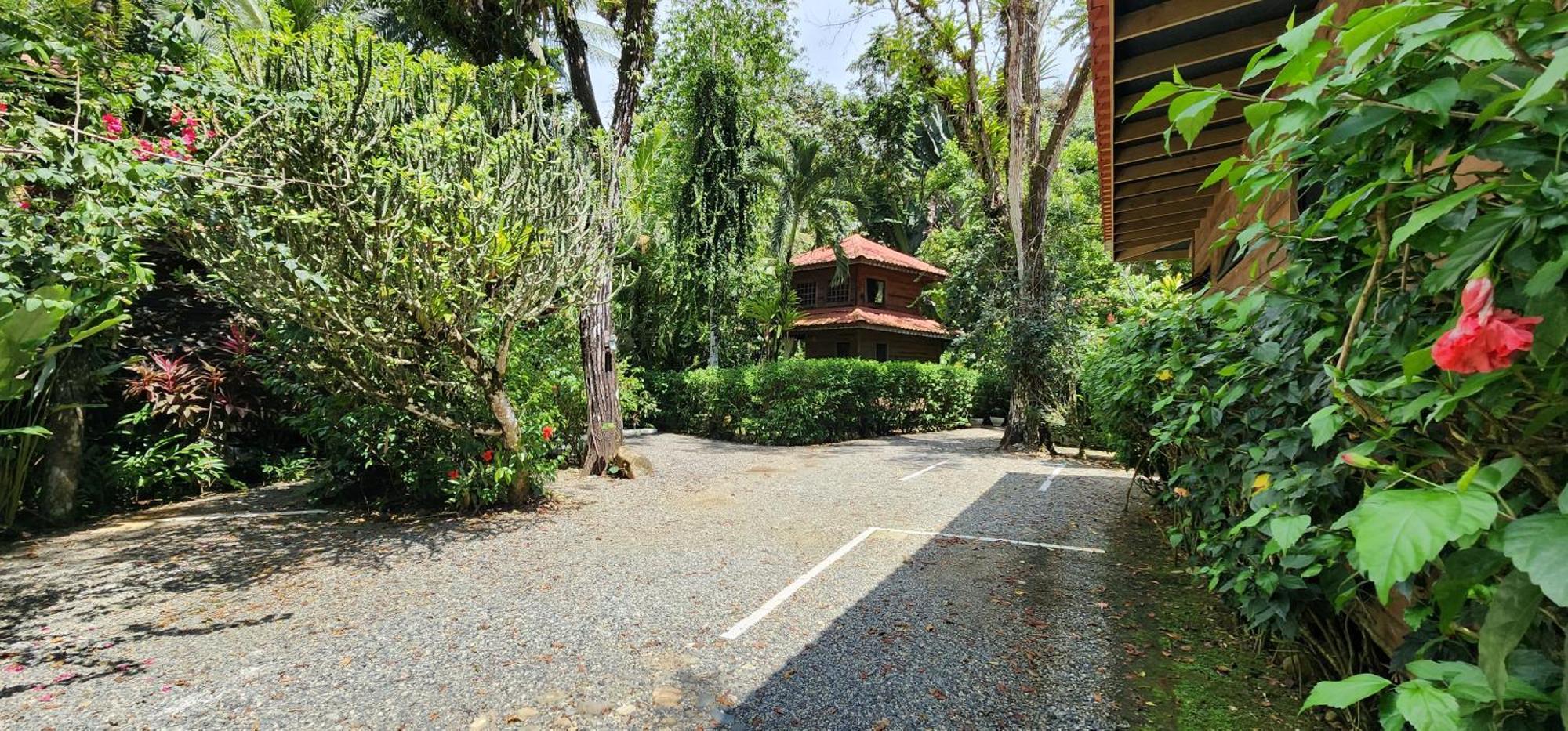 Boutique Hotel Y Spa Tangara Azul Ojochal Luaran gambar